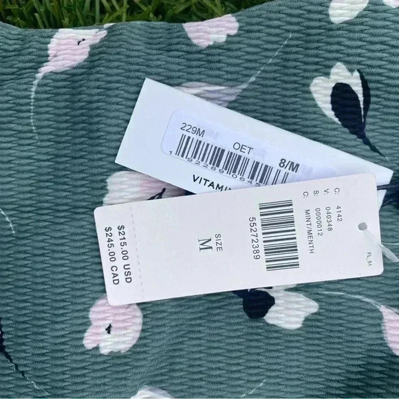 Anthropologie Vitamin A Jenna Textured Swimsuit Floral Mint Green Medium - Picture 6 of 6